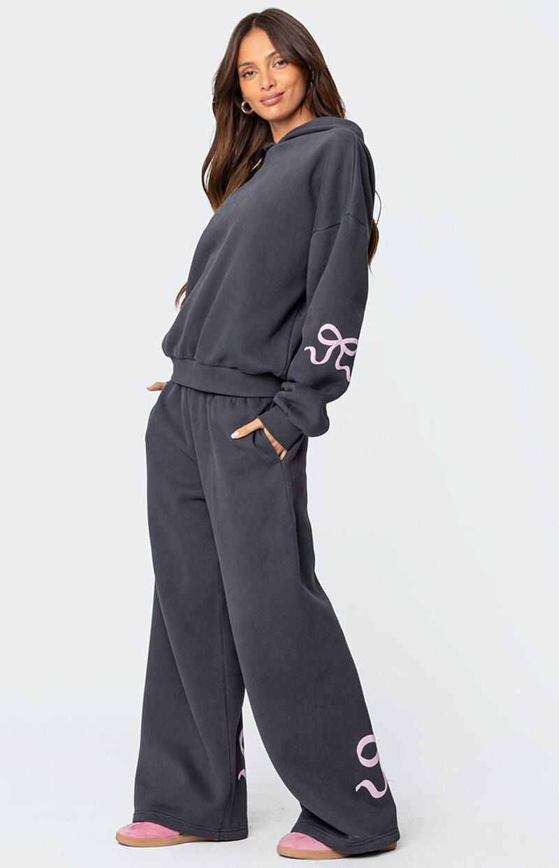 Modeee™ | Soft Glam Schleifen-Trainingsanzug