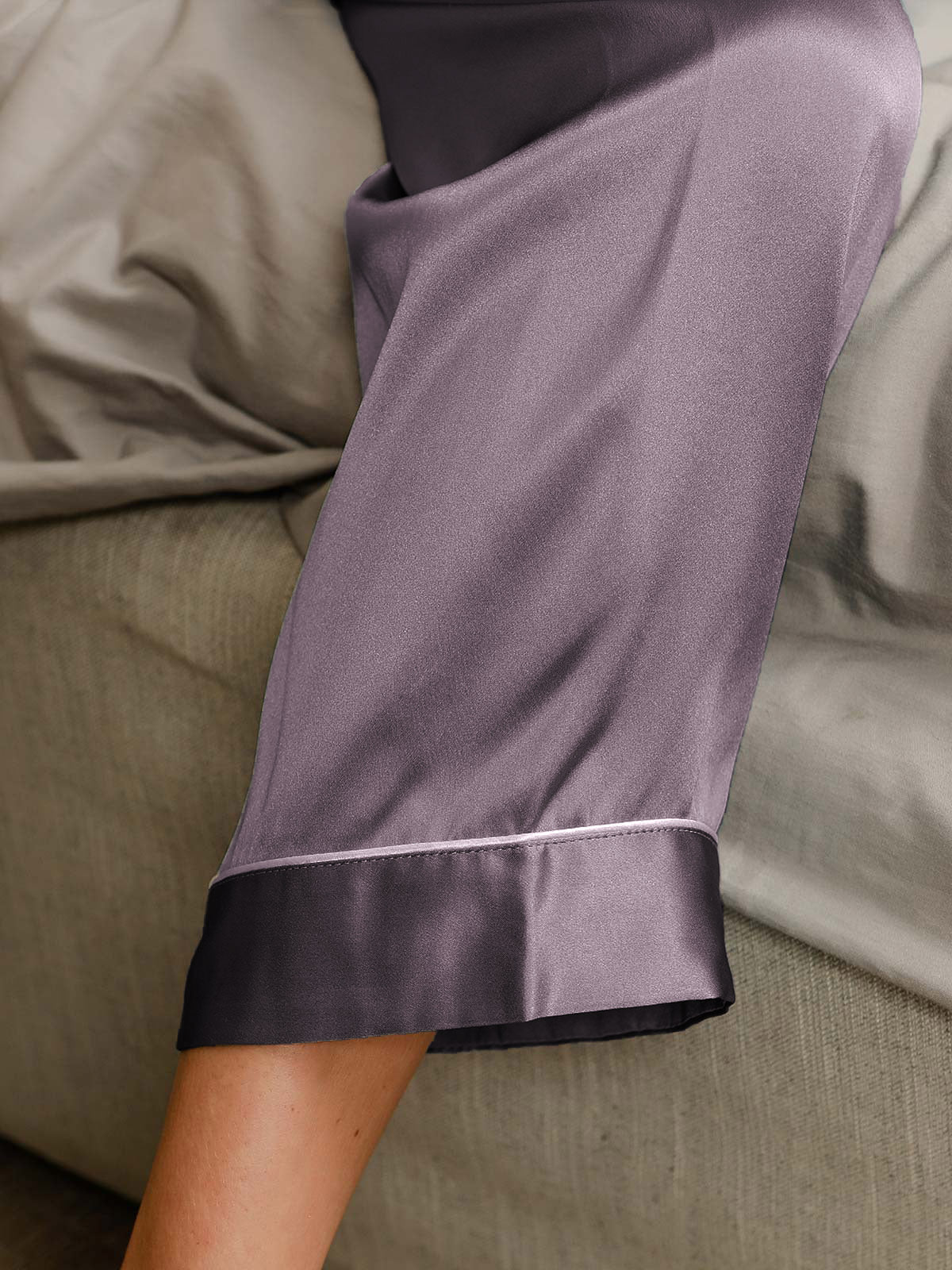 Classic Grace Seiden-Pyjama-Set