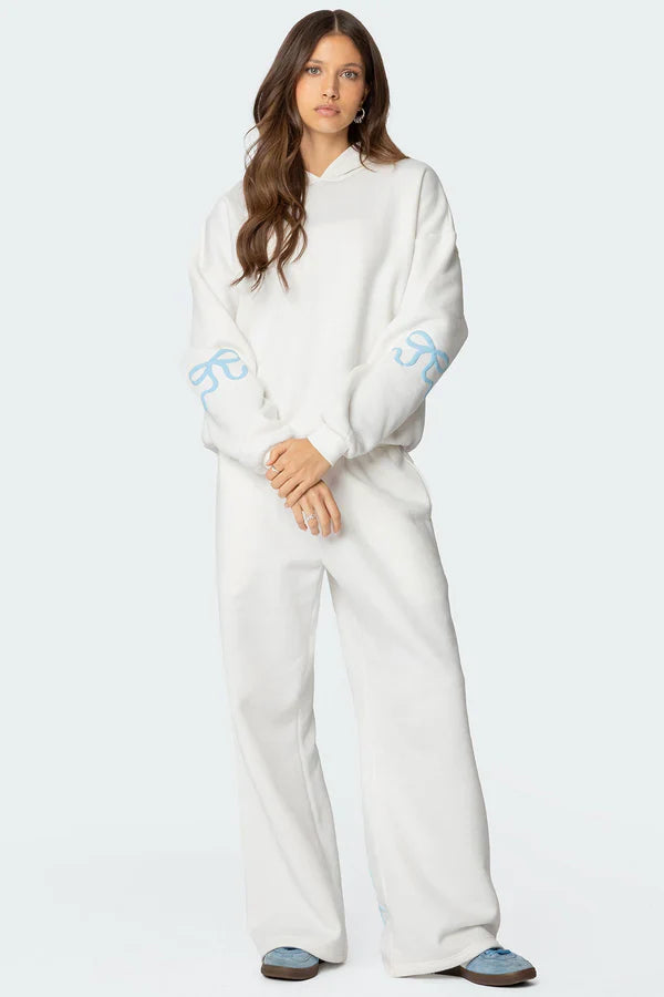 Modeee™ | Soft Glam Schleifen-Trainingsanzug