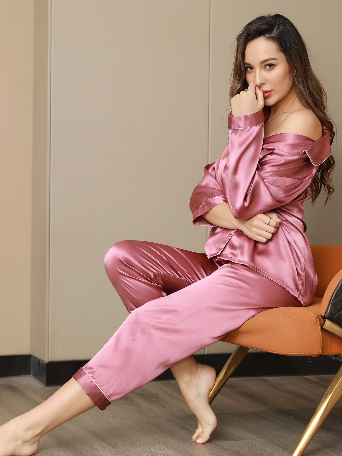 Classic Grace Seiden-Pyjama-Set