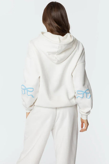 Modeee™ | Soft Glam Schleifen-Trainingsanzug